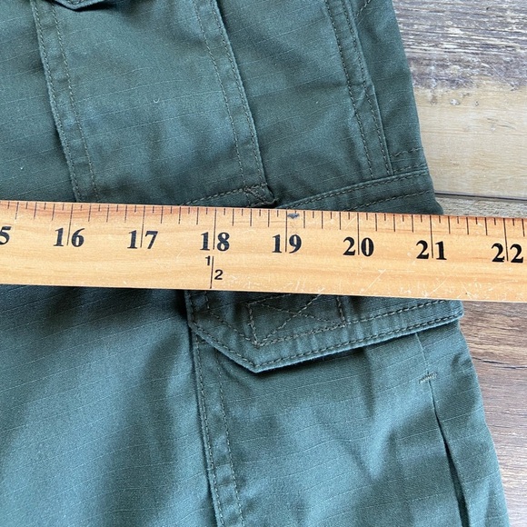 5.11 Tactical Women’s Cargo Pants Size 8 Green Law Enforcement Workwear Straight - Picture 7 of 10
